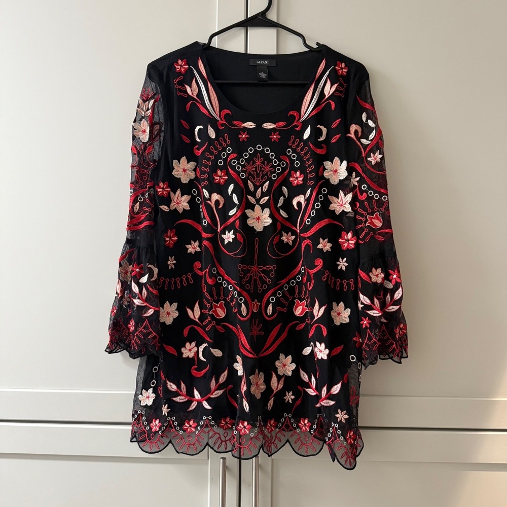 Alfani Womens Black Red Floral Embroidered Mesh Bell Sleeve Tunic Top Large